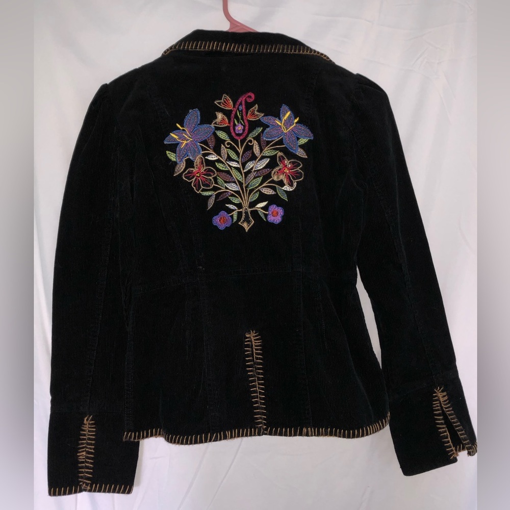 Embroidered corduroy copper key jacket